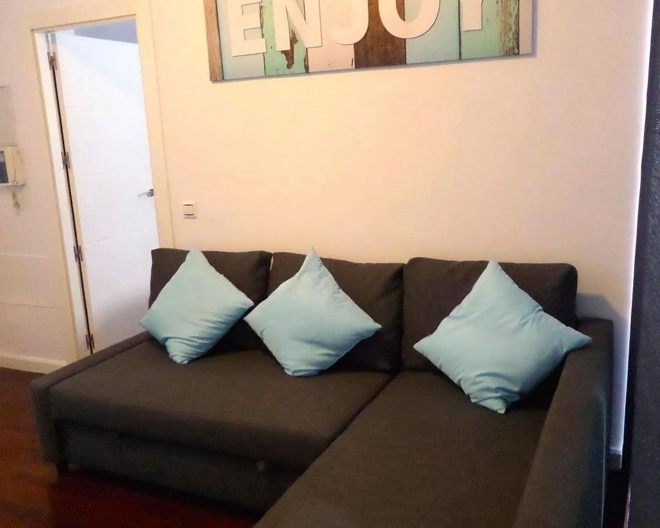 Enjoy Apart Centro Y Playa Victoria Malaga 0*,  Spain